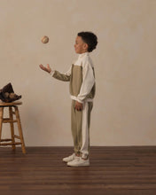 Load image into Gallery viewer, Quarter Zip Crew - Olive