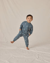 Load image into Gallery viewer, Relaxed Fleece Sweatpant - Silver Moons