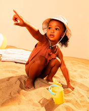 Load image into Gallery viewer, Bucket Hat - Ecru White