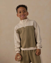 Load image into Gallery viewer, Quarter Zip Crew - Olive