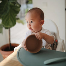 Load image into Gallery viewer, Silicone Suction Bowl - Natural