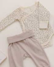 Load image into Gallery viewer, Side Snap Bodysuit + Pant Set - Floret
