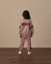 Load image into Gallery viewer, Paneled Sweatpant - Rosewood
