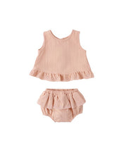 Load image into Gallery viewer, Ruffled Tulip Top + Bloomer Set - Melon
