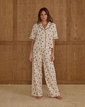 Load image into Gallery viewer, Women&#39;s Woven Pajama Set - Blue Floral
