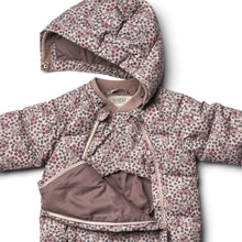Load image into Gallery viewer, Puffer Baby Suit Edem - Pale Lilac Berries
