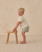 Load image into Gallery viewer, Boxy Tee - Farm. -SIZE 12-18, 18-24 M
