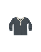 Load image into Gallery viewer, Ribbed Henley - Indigo
