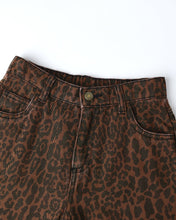 Load image into Gallery viewer, Barrel Pant - Leopard
