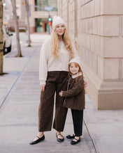 Load image into Gallery viewer, Women&#39;s Barrel Denim - Leopard
