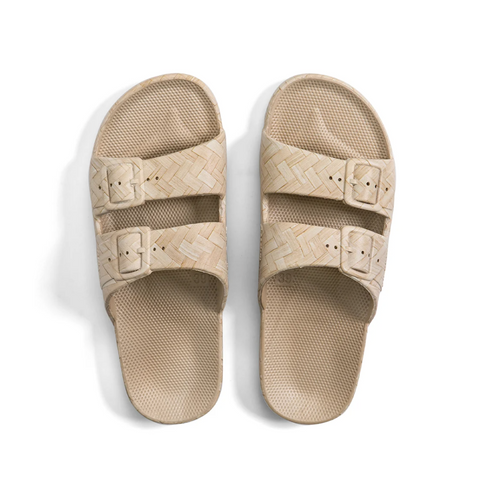 Beige wicker printed two strap baby and children sandals with a fixed buckle.
