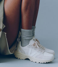 Load image into Gallery viewer, Women&#39;s Venturi Sneaker - Hexamesh Gravel White
