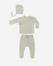 Load image into Gallery viewer, Quincy Mae organic cotton newborn take home set in laurel botanical print with knotted beanie.
