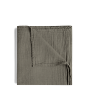 Load image into Gallery viewer, Muslin Swaddle Blanket - Geranium
