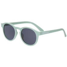Load image into Gallery viewer, Keyhole Sunglasses - Mint to Be
